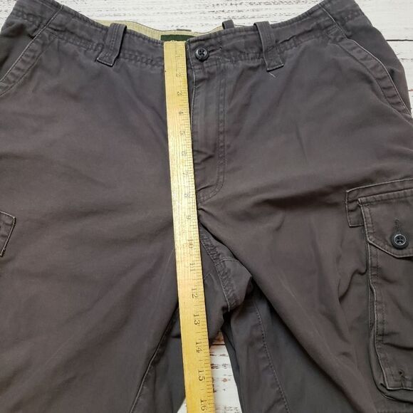 Eddie Bauer cargo shorts  Men's Size  grey Cargo Hiking Outdoor shorts - Picture 9 of 11